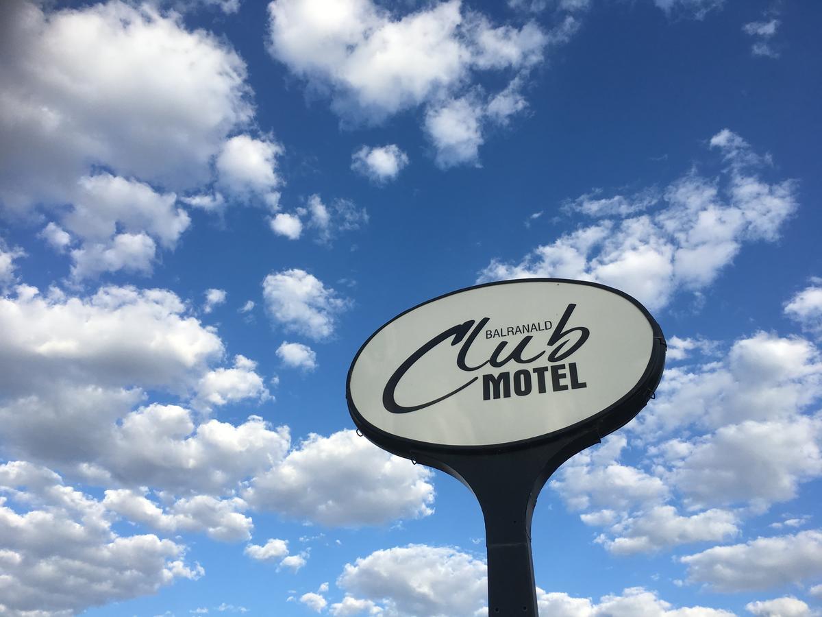 Balranald Club Motel Exteriör bild